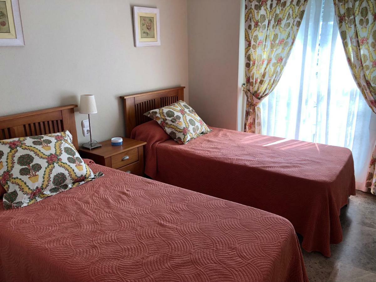 Residencial Don Pedro Apartment ตอร์เรโมลิโนส ภายนอก รูปภาพ